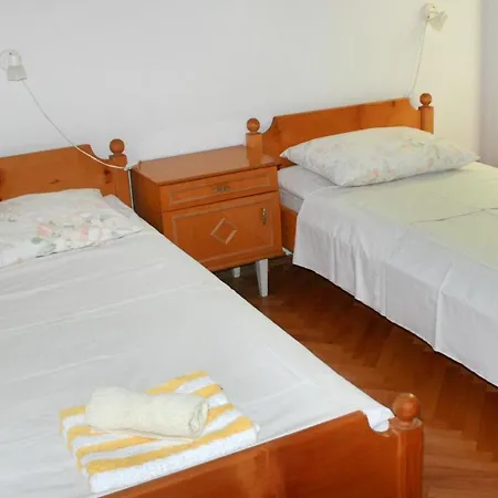 Apartment Apartments By The Sea Jezera, Murter - 5063 Jezera